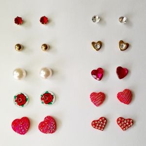 ● Ten Assorted Pair of Fashion Stud Earrings